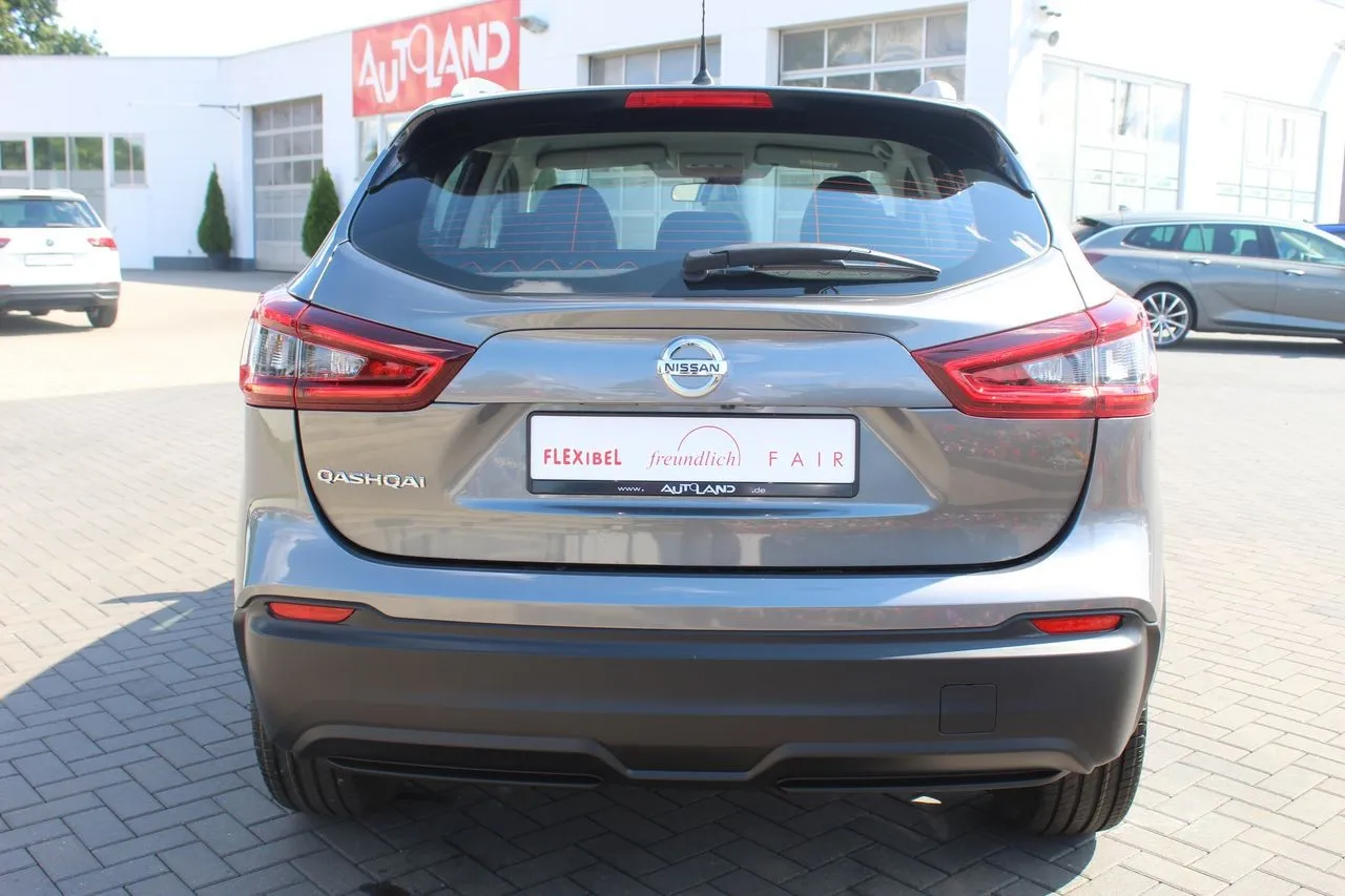 Nissan Qashqai 1.3 DIG-T...  Image 5