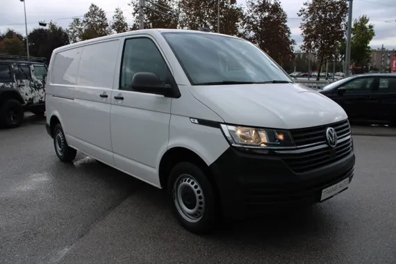 Volkswagen Transporter T6.1 2.0 TDi L2H1 Image 3